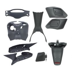 Set notranjih / nelakiranih plastik - DMP - Gilera Runner (do 2005) / 9 delni set / Črna