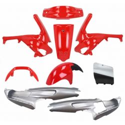 Body kit - DMP- Gilera Runner 50 / 125 / 180 / 200 / OEM oblika / Do letnika 2005 / Rdeča mat - srebrna