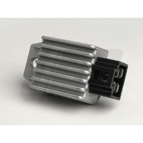 REGULATOR NAPETOSTI - 4 PIN - GY6 50-125cc (139QMA/B - 152QMI - 157QMJ)