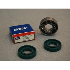 Set ležajev in semeringov / osnih tesnil motorne gredi - TOMOS- A3 / A35 / SKF C3