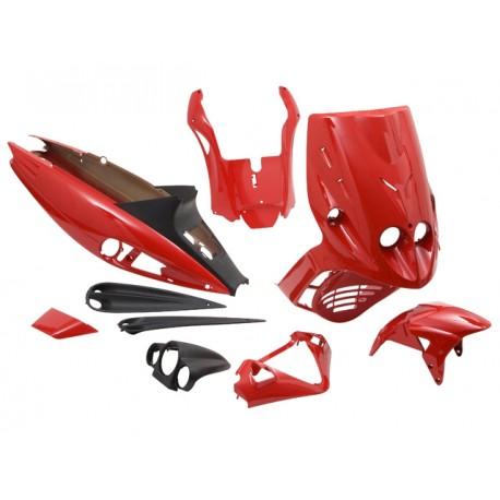 BODY KIT -STR8 MALAGUTI F12 - 9 delni - Rdeča